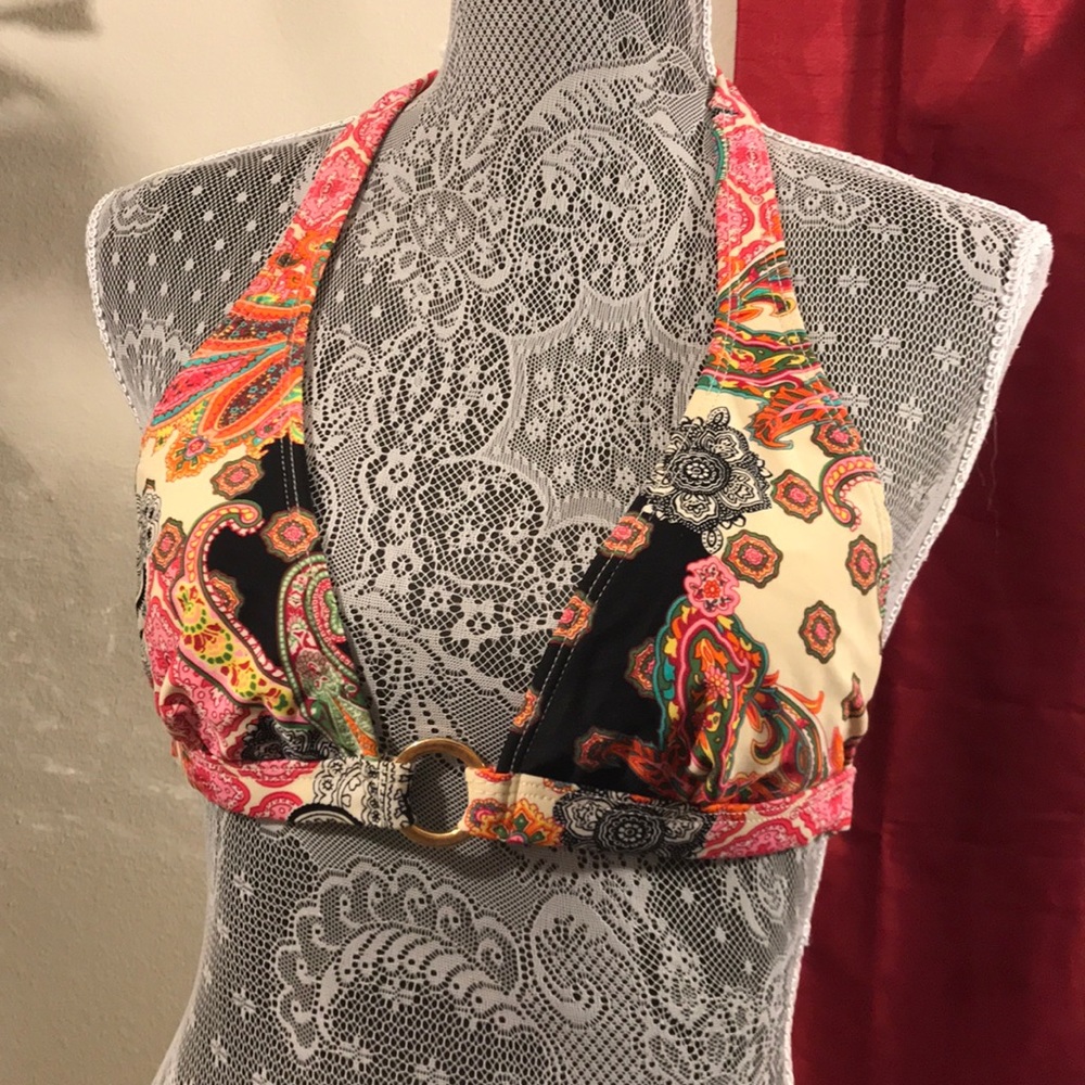 LuliFama Bikini Top